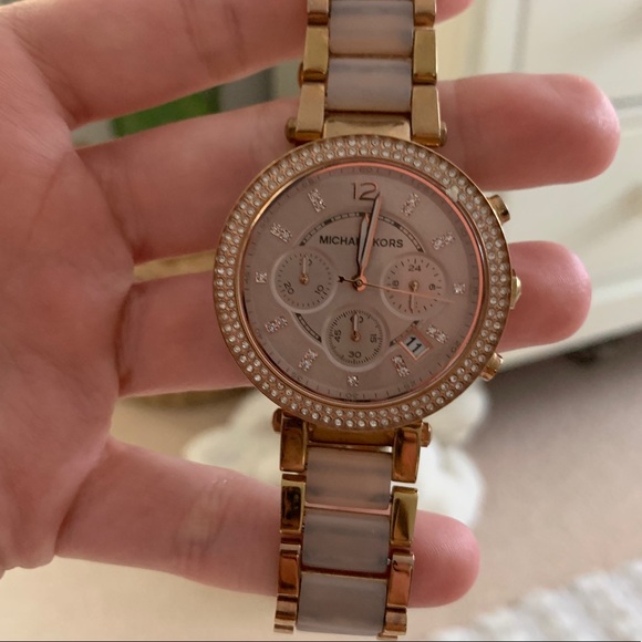 Micheal Kors Rose Gold watch